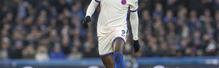 记者：伯恩茅斯仍在商谈租借切尔西中卫迪萨西，交易尚未敲定