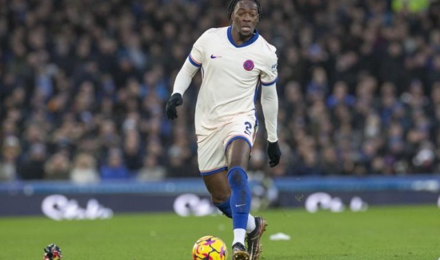 记者：伯恩茅斯仍在商谈租借切尔西中卫迪萨西，交易尚未敲定